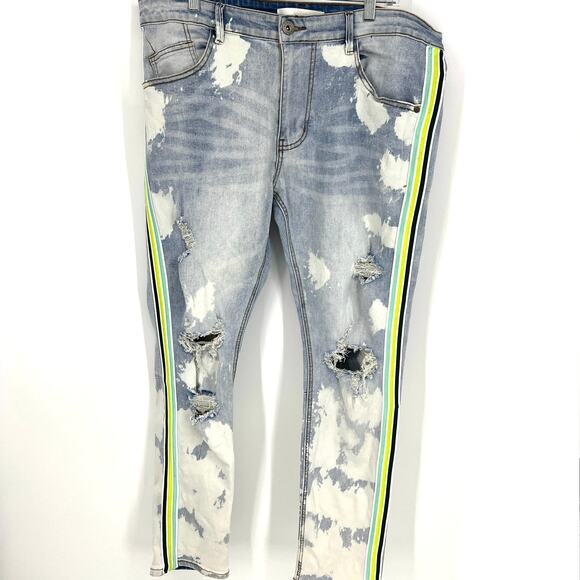 KDNK 11 4 14 11 Size 38 Distressed Jeans Ribbon Embellished - Picture 10 of 10